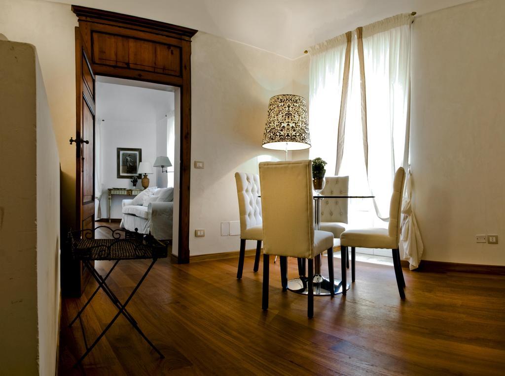 Palazzo Spagna Siraküza Oda fotoğraf